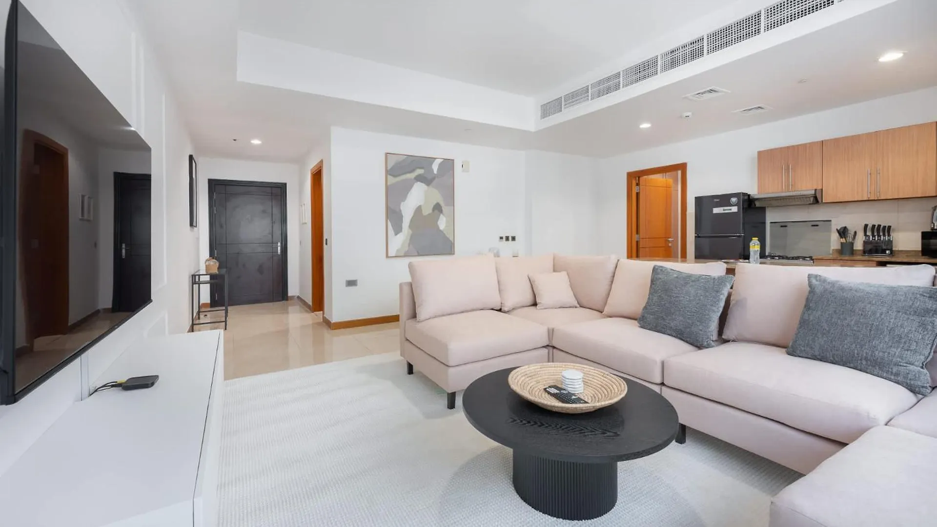 Spacious 1Br Haven For 2 In Al Barsha Dubai 0*,  United Arab Emirates