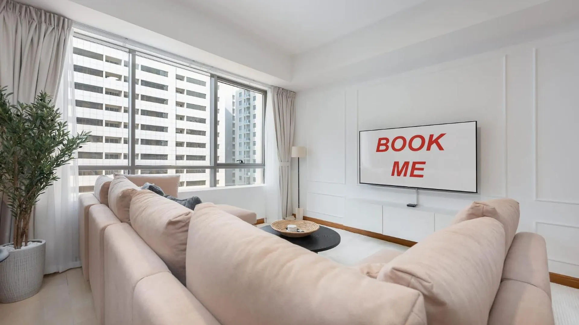 Spacious 1Br Haven For 2 In Al Barsha location